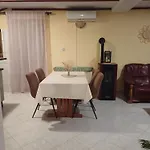 Gostinjska kuća Petra 3*